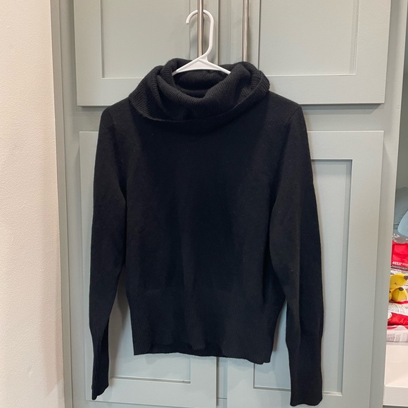Anne Klein Sport Sweaters - Cashmere. Anne Klein Sport Black Cowl Neck Sweater